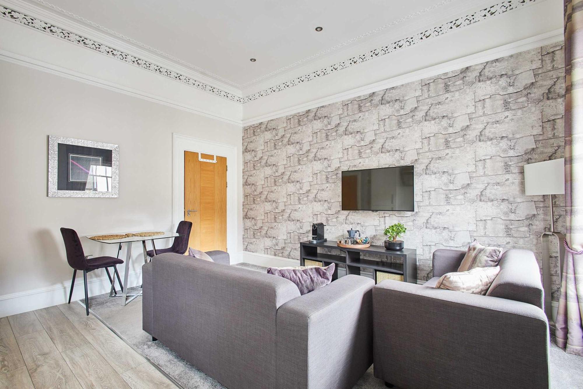 Host & - Mayford Apartamento