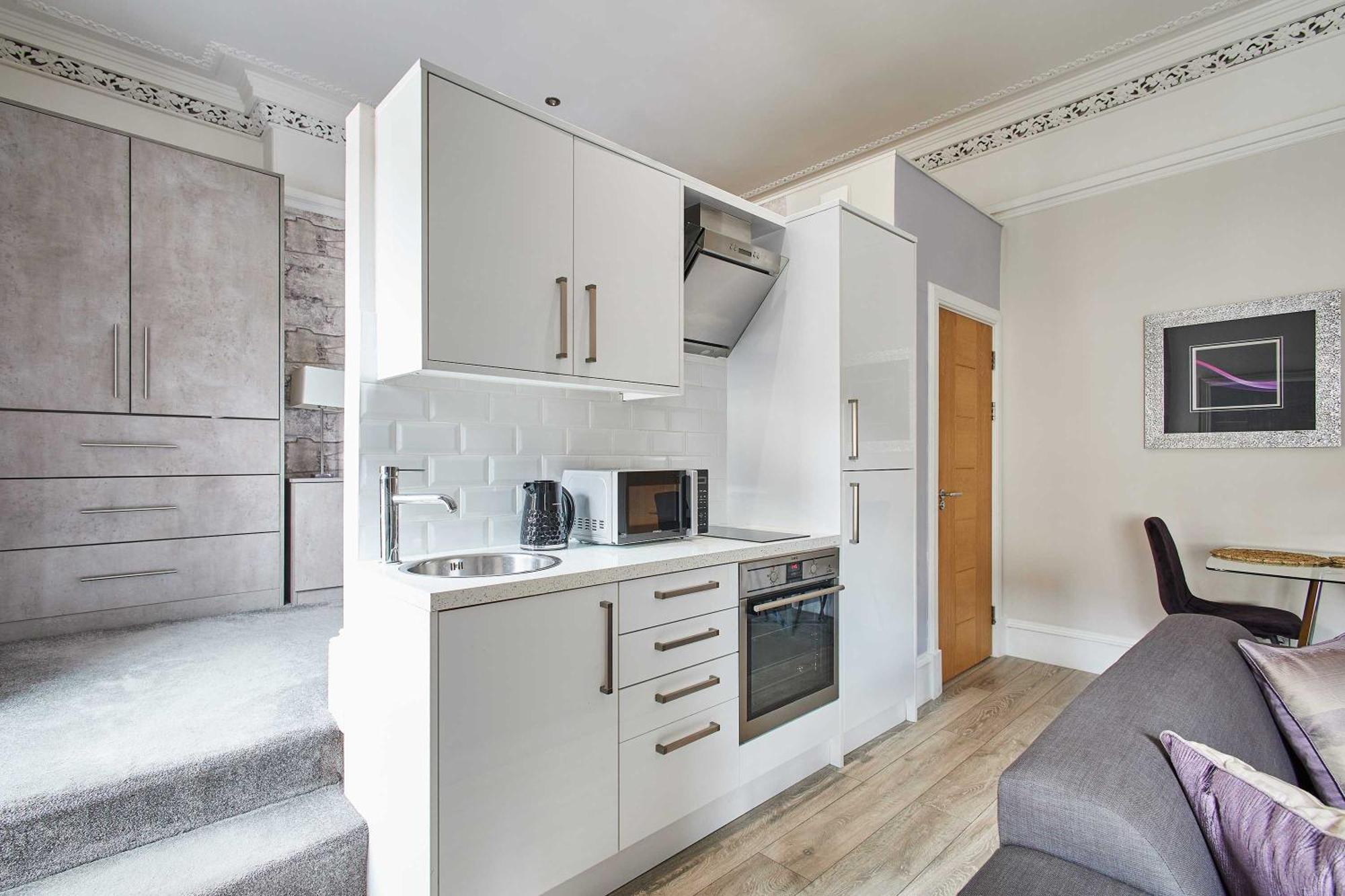 Host & - Mayford Apartamento *