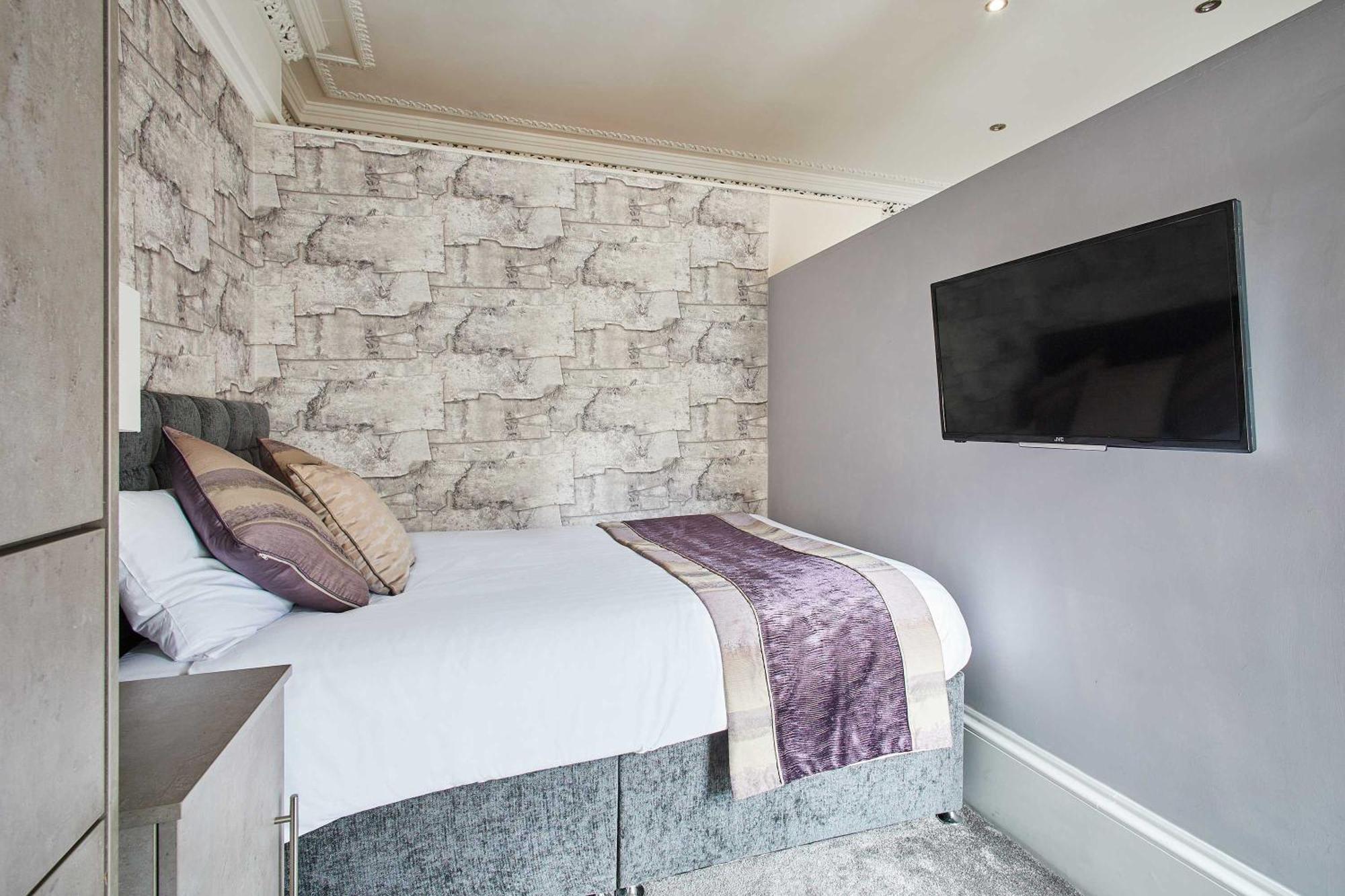 Host & - Mayford Apartamento